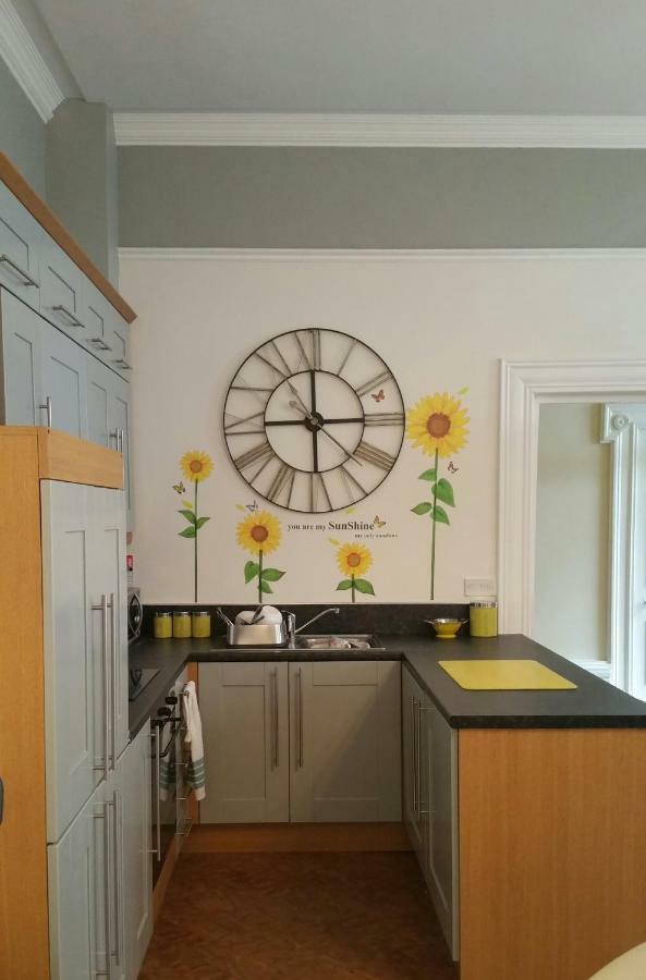 Apartamento Madge House Ashbourne Ashbourne  Exterior foto